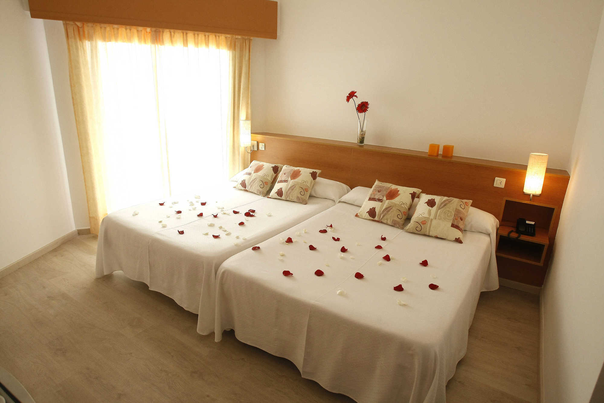 Hotel Alone Cala de Finestrat Bagian luar foto